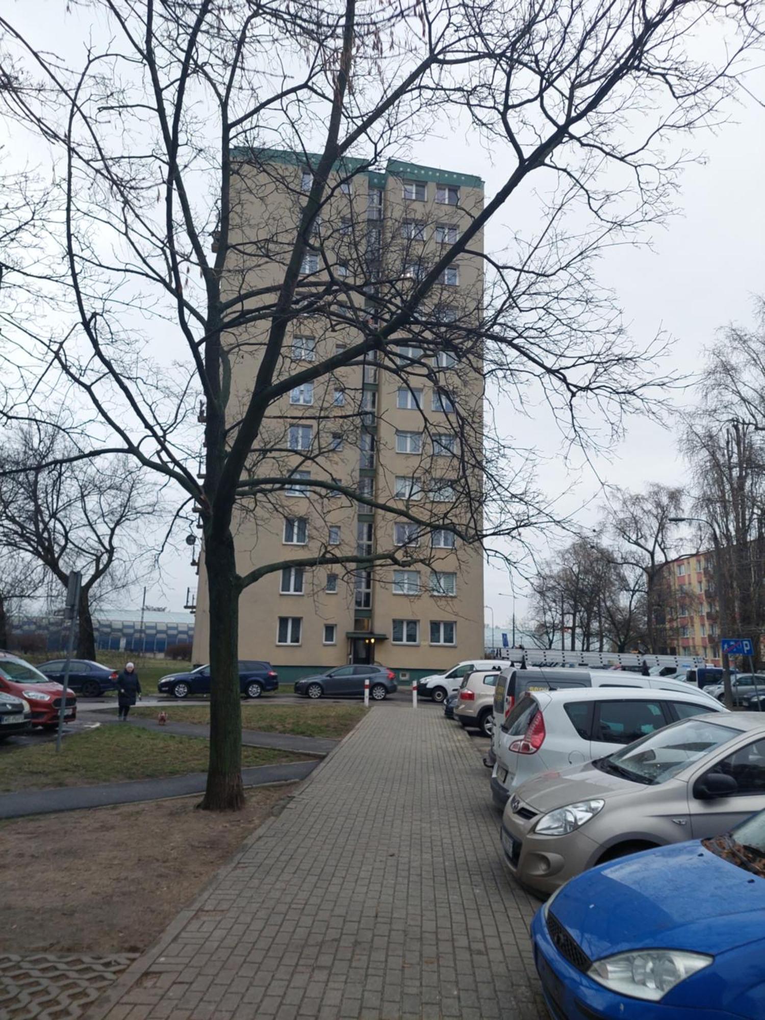 Butas Bright And Cozy 34m Near Metro M2 And Tram